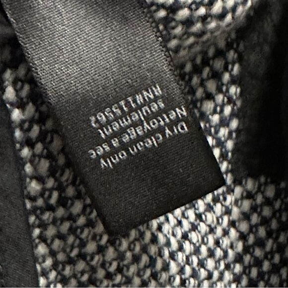 Elizabeth and James jacket Black Tweed Blazer Jacket Size 4. Cotton. - Picture 6 of 8